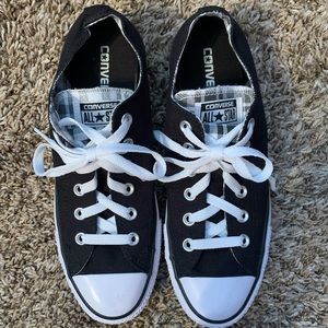 Women’s Converse (Black)